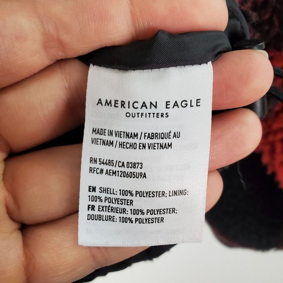 American Eagle Sweater Womens Small Red Black Buffalo Plaid Sherpa Fleece Casual - Picture 6 of 11